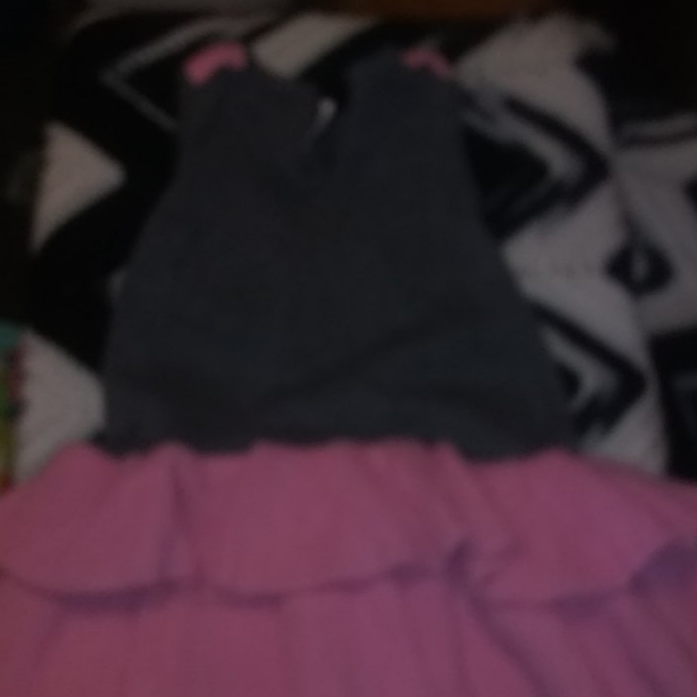 Dress - Picture 2 of 3